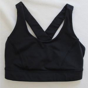 Like new lululemon size 6 sports bra